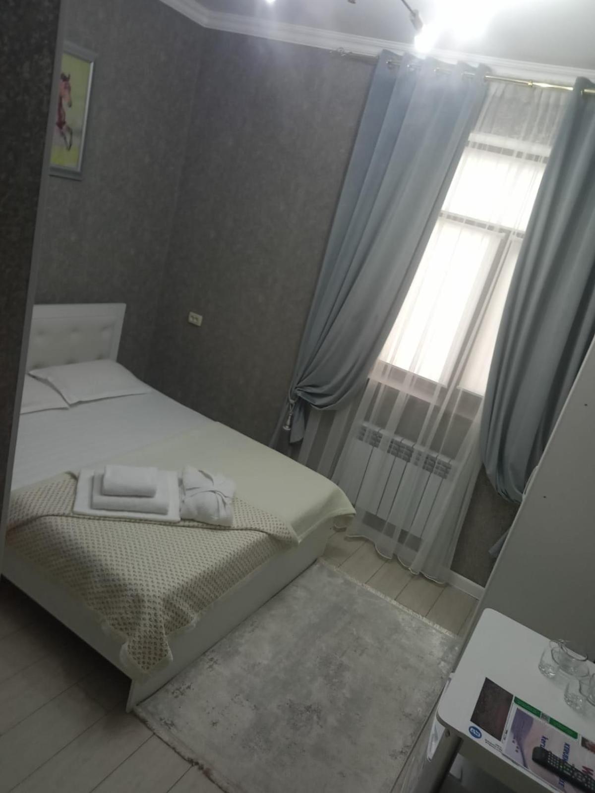 Keruen Deluxe Hotel Тараз Екстериор снимка