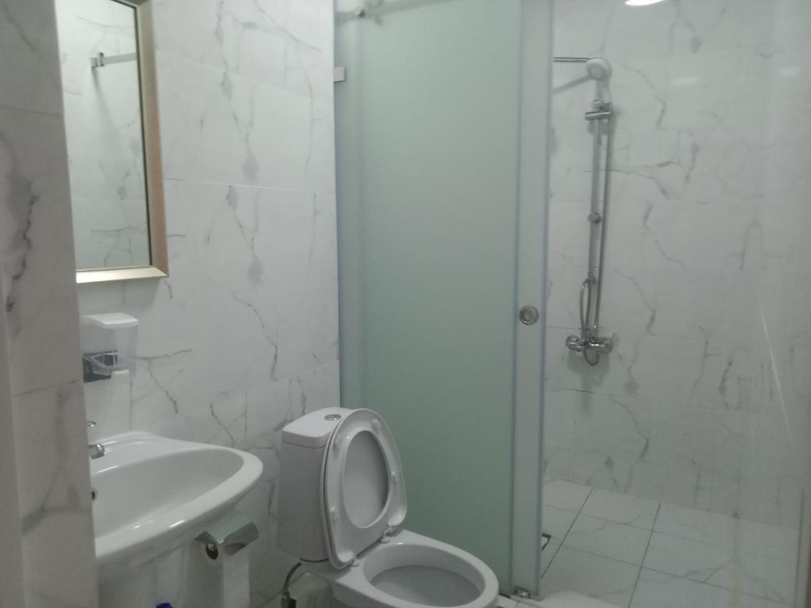 Keruen Deluxe Hotel Тараз Екстериор снимка